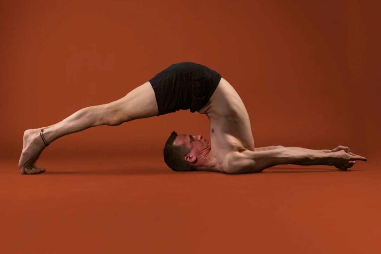 Mastering Yoga Poses: A Complete Guide to Strength, Balance, and Inner Awareness
